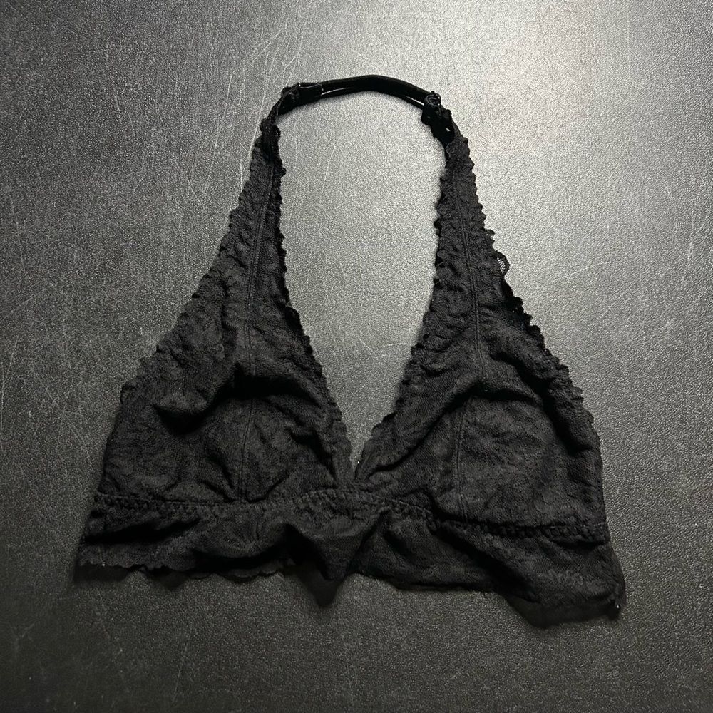 Pink Victoria's Secret Black Lace Halter Bralette Size M